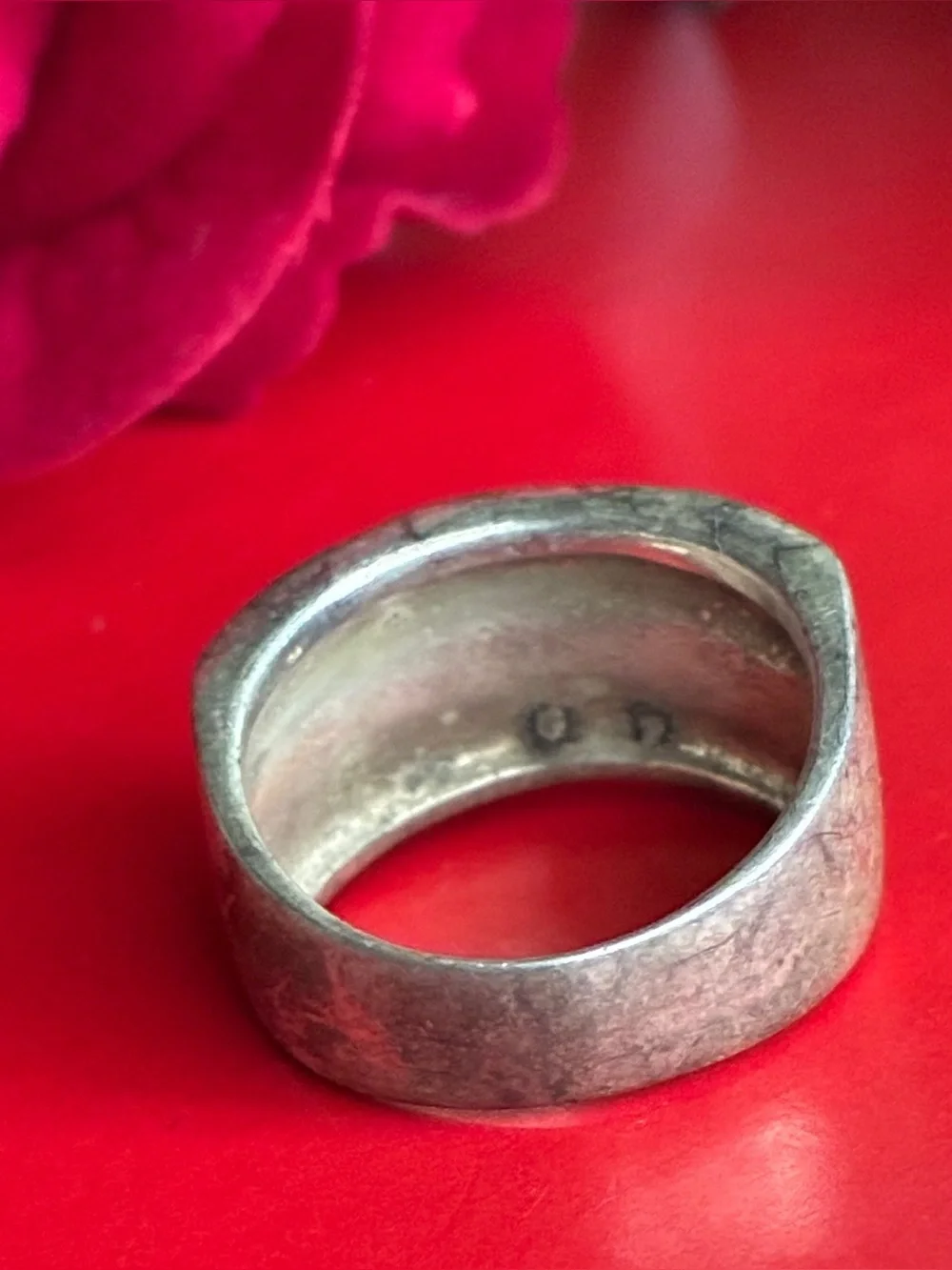 925 Sterling Silver Wide Band Ring with Black Marcasite Accents size 7”